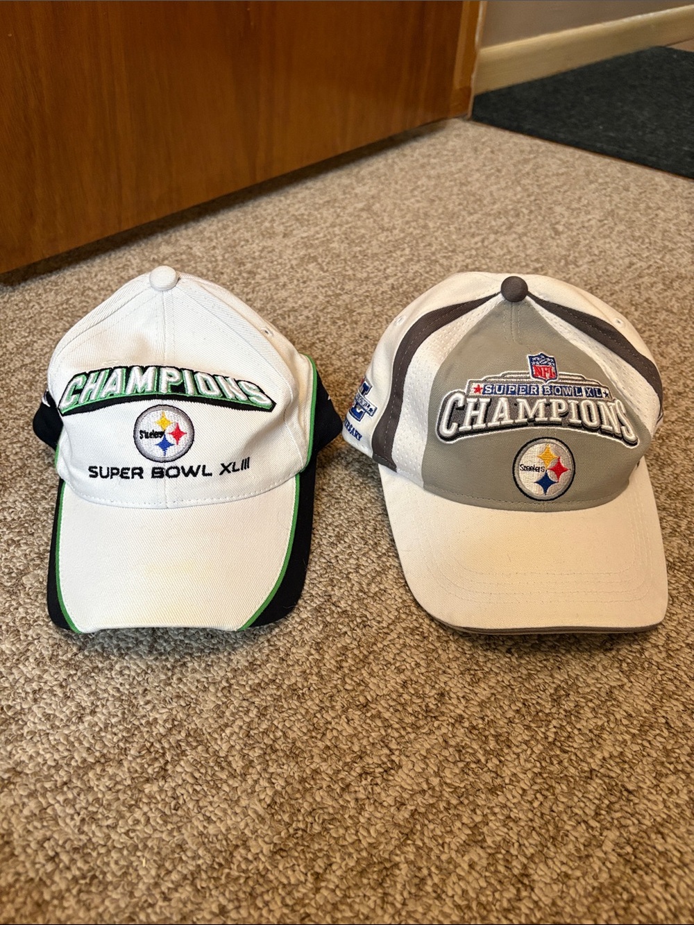 2 Pittsburgh Steelers Super Bowl hats